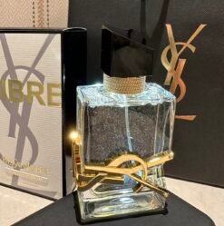 Alternative view of Perfume